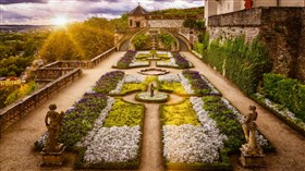 Garden Walk 4K
