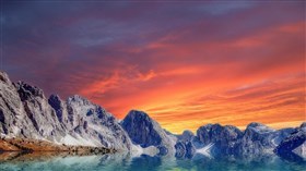 Gorgeous_Sunset_Mountain_Lake