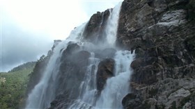 Nuranang_Falls_India