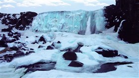 Snowy_BlueIce_Waterfall