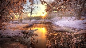 Spectacular Calm Winter Scene